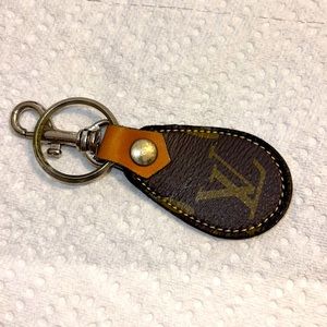 LV Louis Vuitton Monogram Vintage Key Fob
